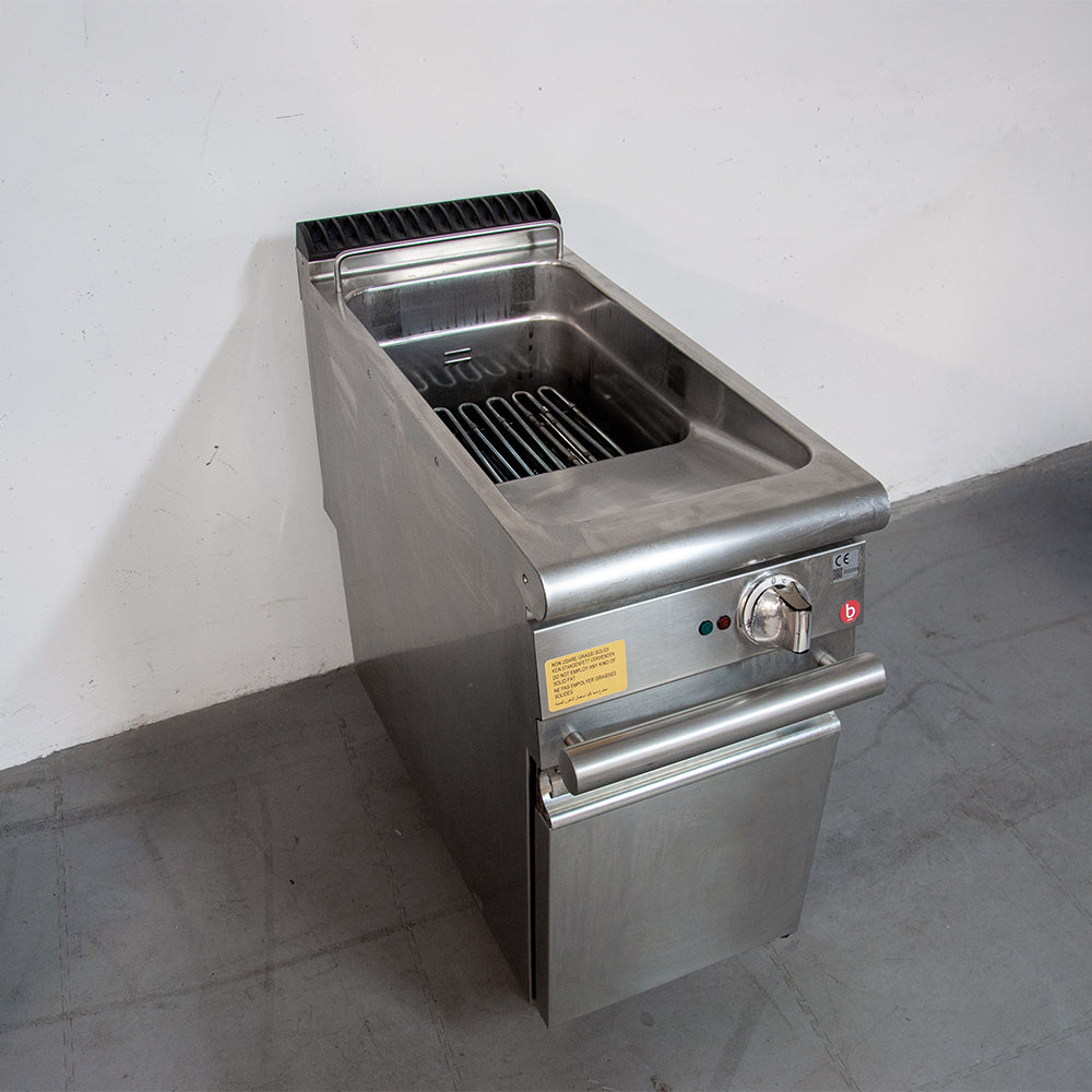Friteuse électrique 2 paniers sur meuble - Cuve 22 litres - 18 kW - 400 x 900 x 850 mm - 32 - Baron Q90FRI/E422
