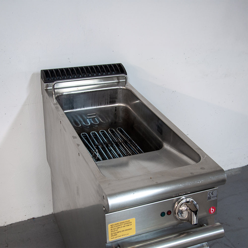 Friteuse électrique 2 paniers sur meuble - Cuve 22 litres - 18 kW - 400 x 900 x 850 mm - 33 - Baron Q90FRI/E422