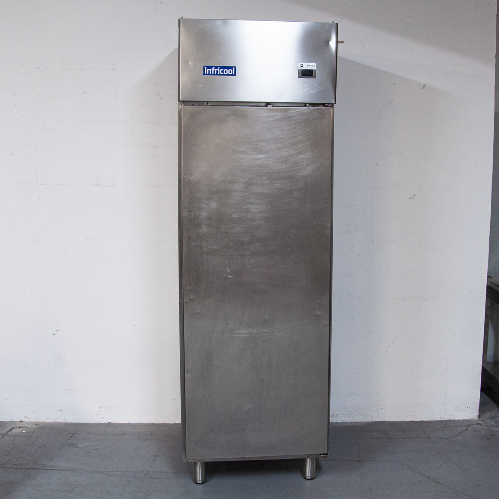 Armoire négative une porte -18ºC GN 2/1 - Infricool IAG701N