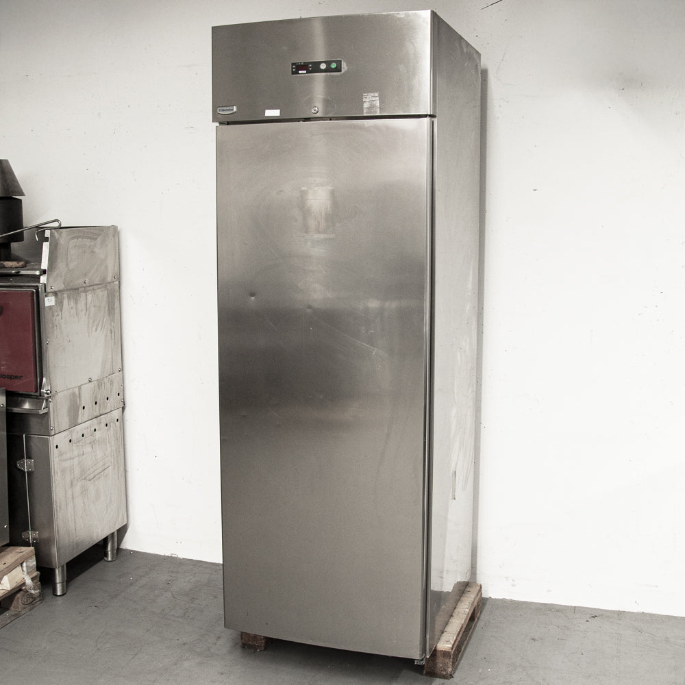 Armoire réfrigérée 0°C à +10°C à chariot 750L - Electrolux RI751FD
