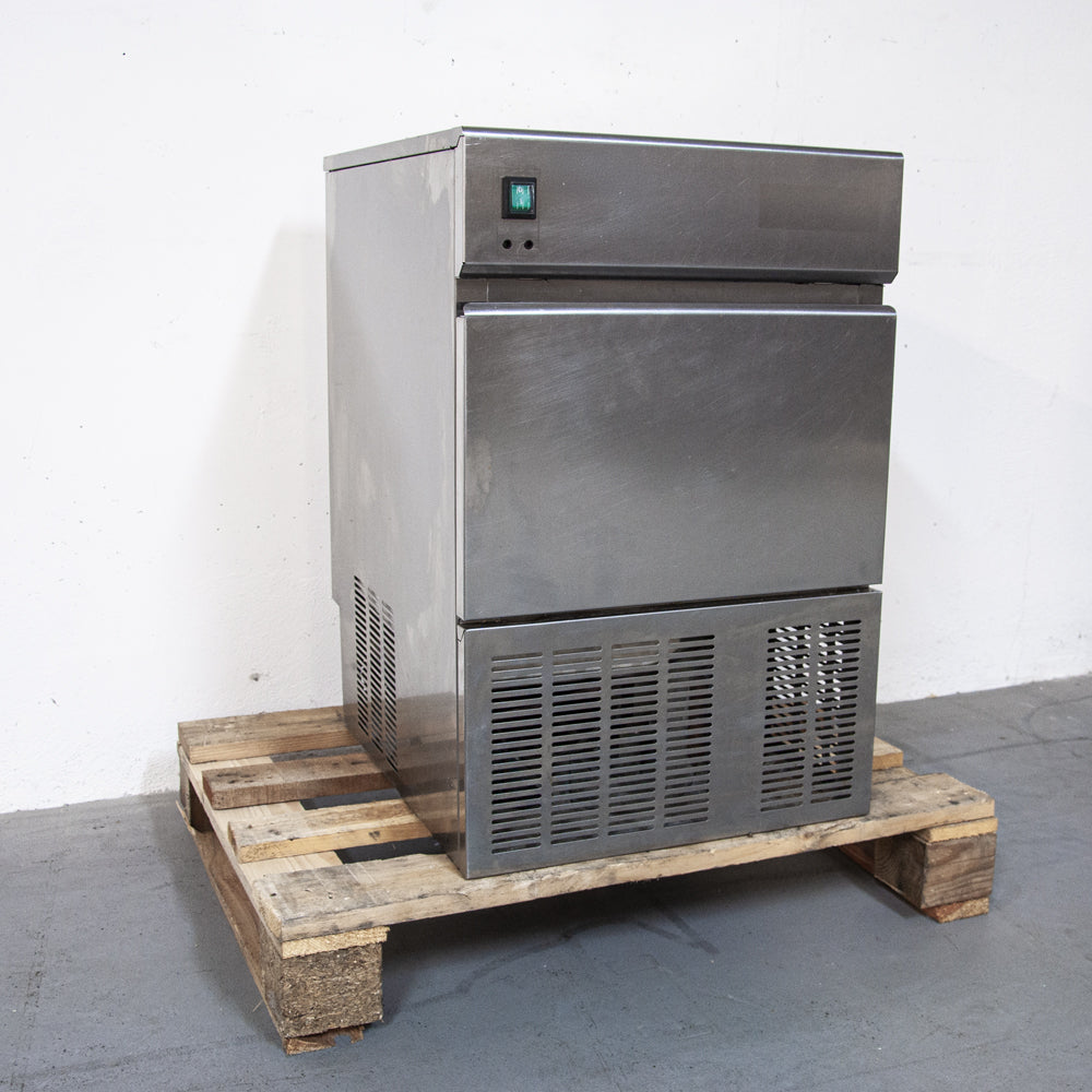 Machine à glaçons cylindriques creux 37kgs / 24h - Castel Mac SPA MGP37A