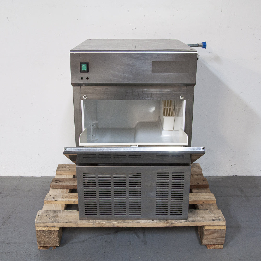 Machine à glaçons cylindriques creux 37kgs / 24h - Castel Mac SPA MGP37A