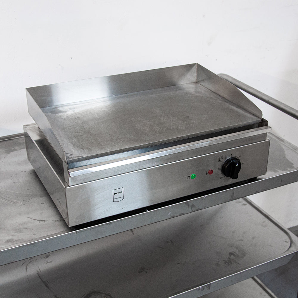 Plancha électrique lisse 1 zone 2,4kW - 550 x 417 x 240 mm - 0260 - Metro GEG2101